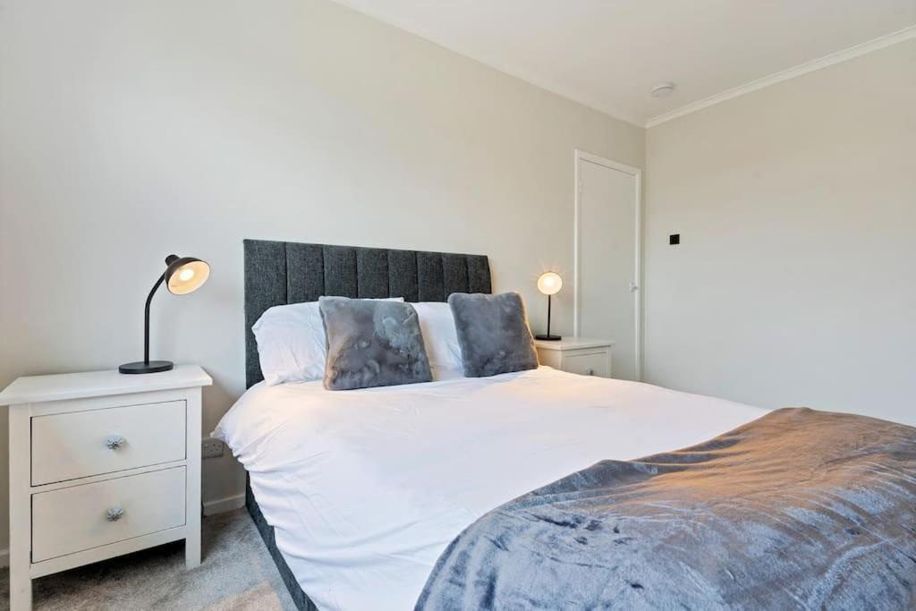Вилла Cosy House Rural Setting Lickey End Экстерьер фото