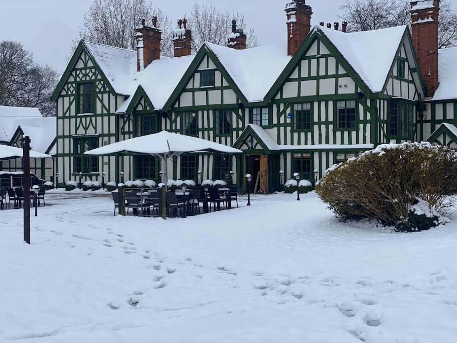 Вилла Cosy House Rural Setting Lickey End Экстерьер фото